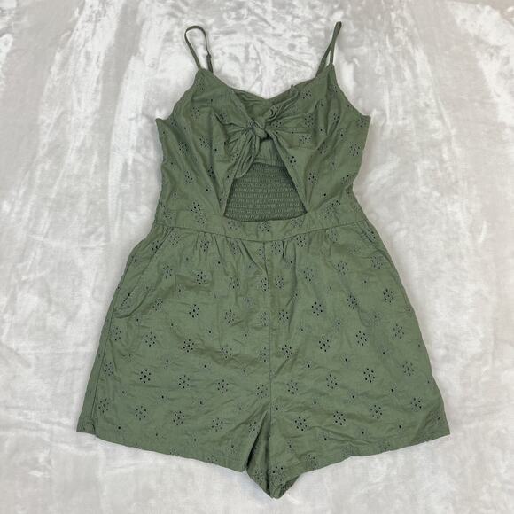 Aerie Romper Womens Small Green Eyelet Cutout Cottagecore Boho Coquette Summer - Picture 1 of 10